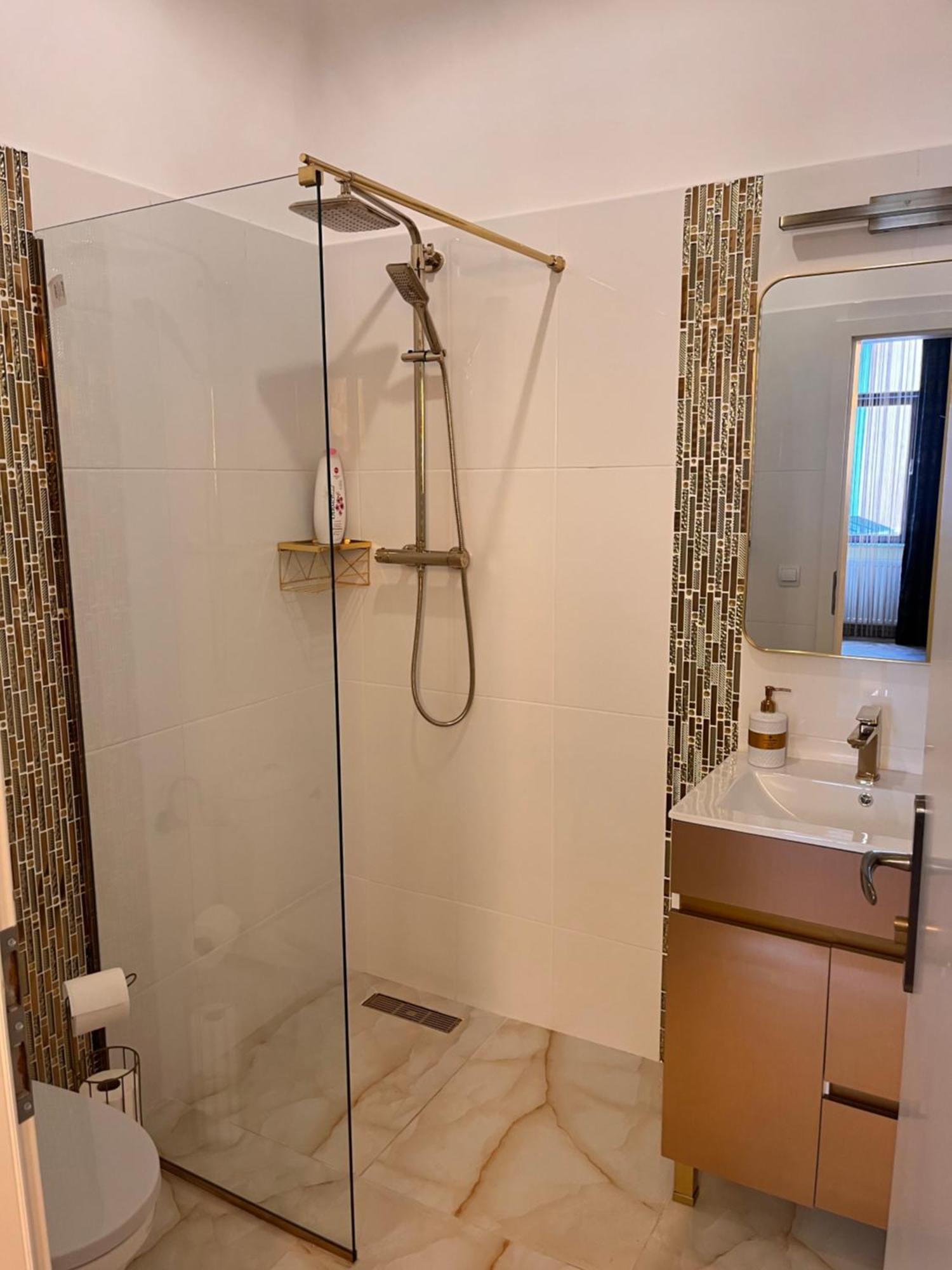 Urban Central Apartments บราชอฟ ภายนอก รูปภาพ