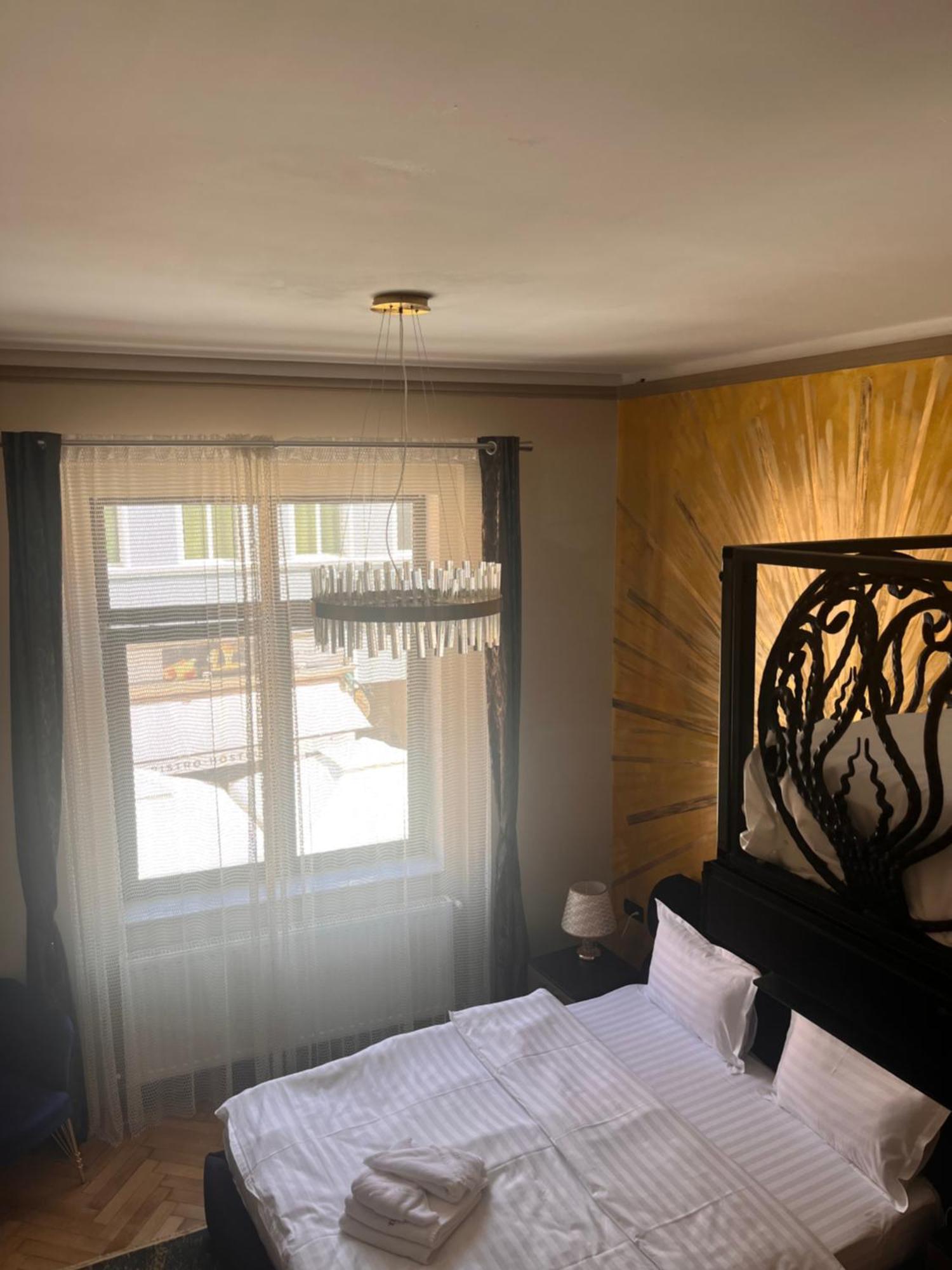 Urban Central Apartments บราชอฟ ภายนอก รูปภาพ
